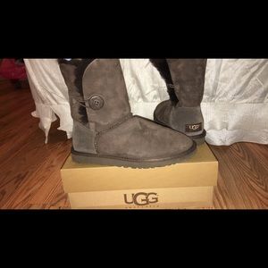Uggs